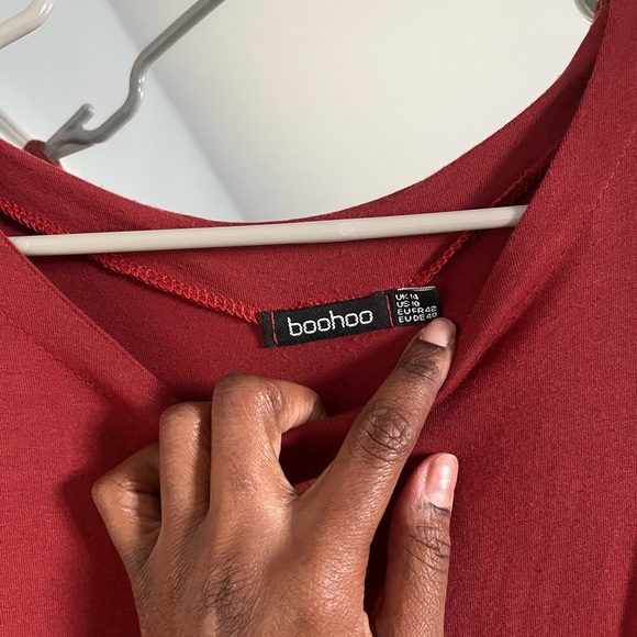 Boohoo Red Maxi Dress - Picture 3 of 4